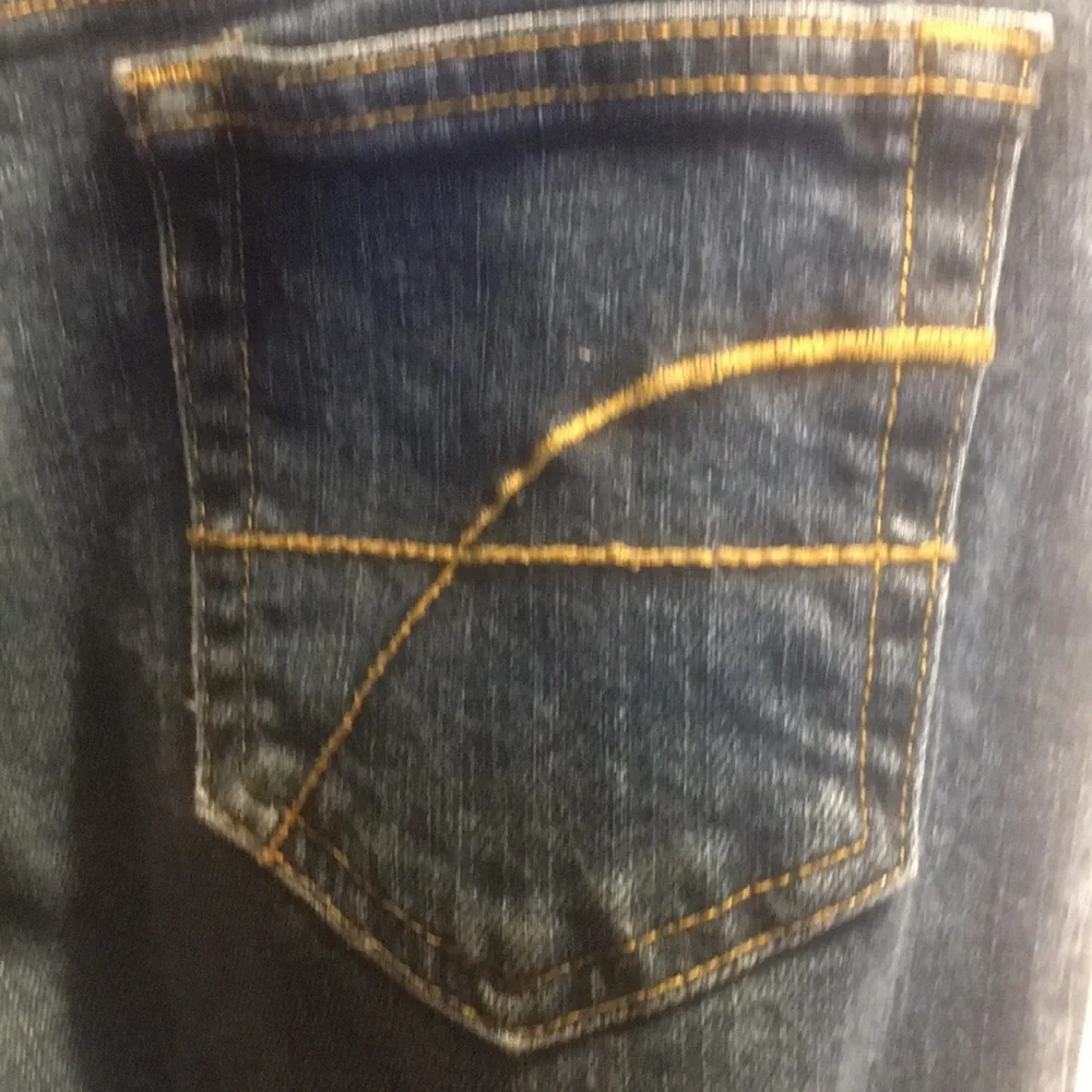 L L BEAN GIRLS SIZE 16 DENIM JEANS